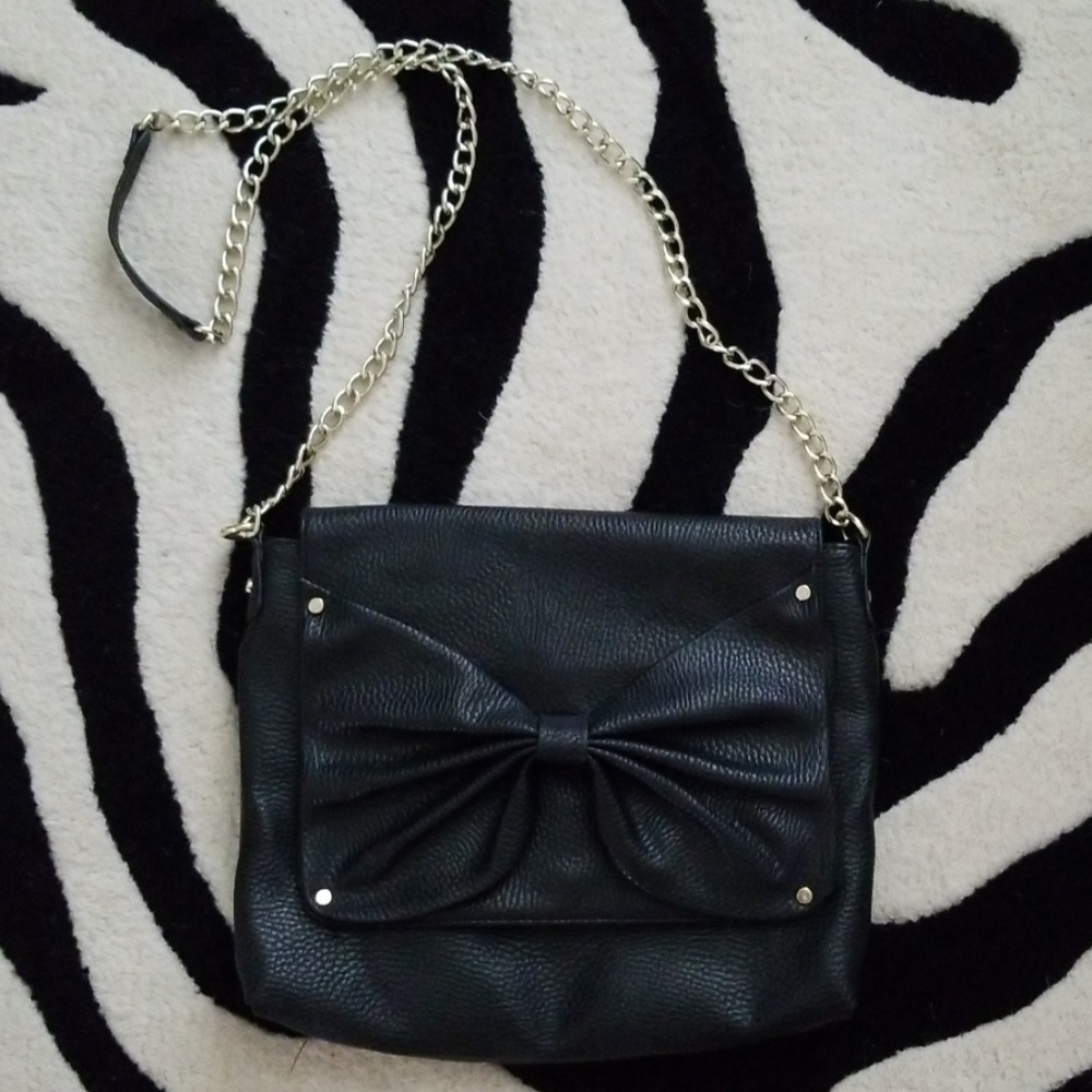Black purse